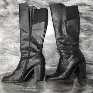 Women's Pink & Pepper Heeled Dress Boots Black